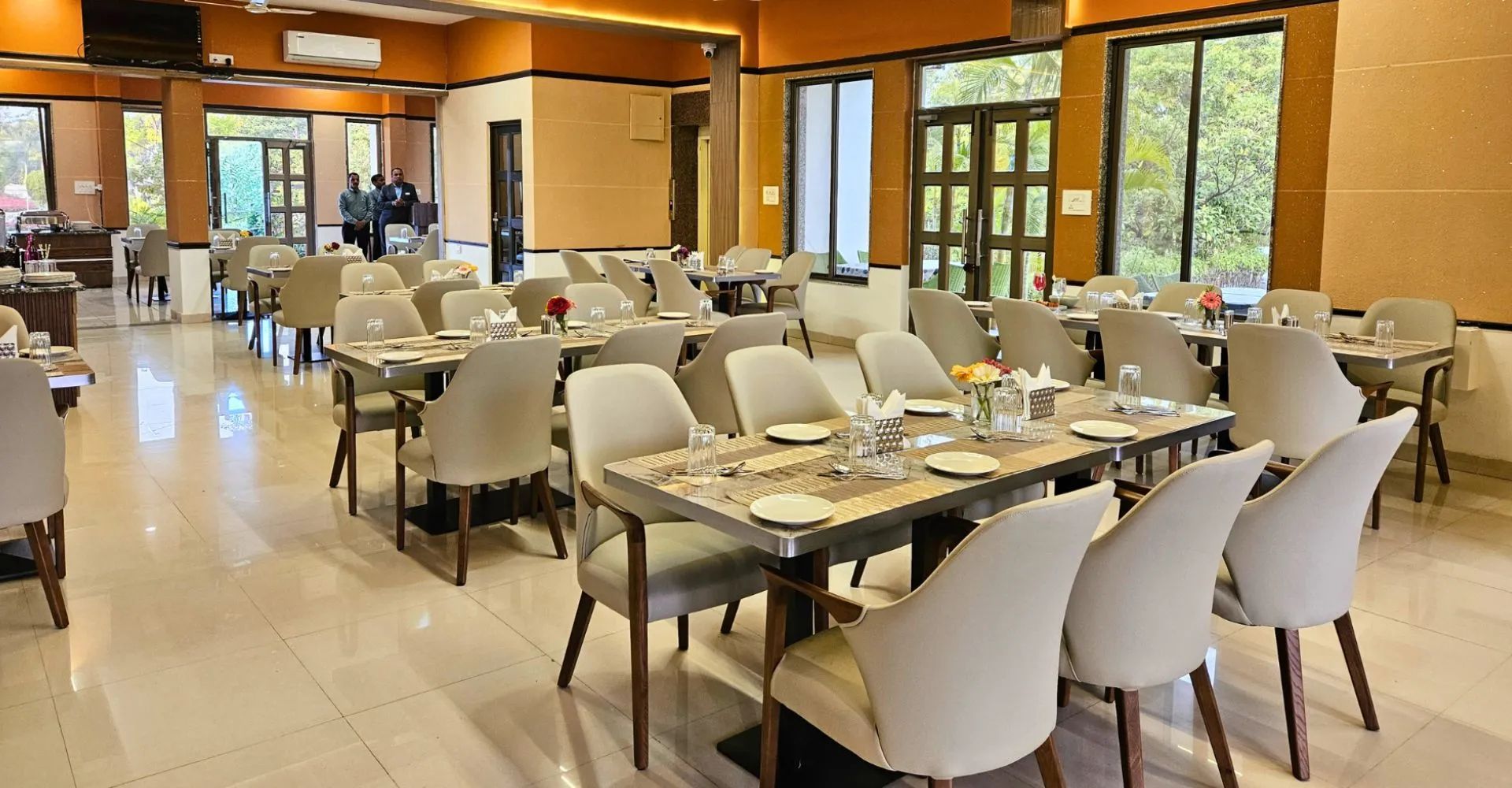 Resort dining experience at Choice Resort Bhopal